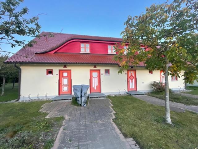 Moewenblick Bakenberg-41 Ferienwohnung Mit Terrasse, Doppelbett, Schlafsofa, Vollstaendige Komfortkueche Dranske Exterior photo
